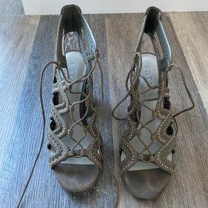 1. State, olive heels